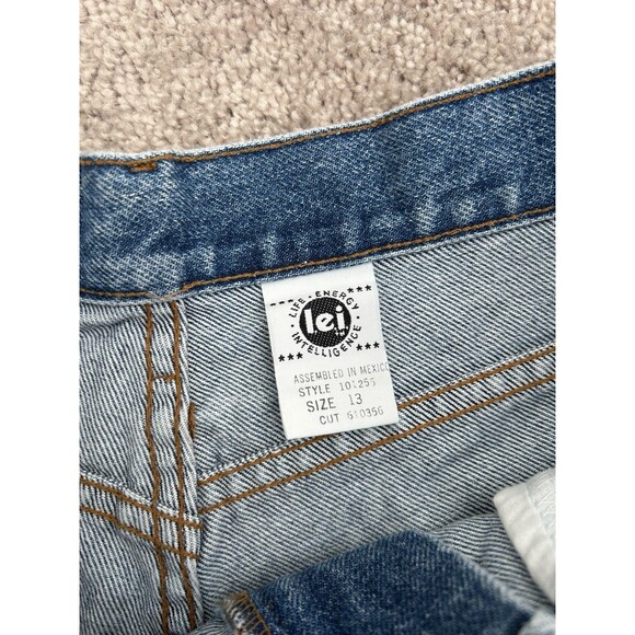 Vintage LEI High Waisted Jean Shorts Dark Wash Size 13 - Picture 4 of 7